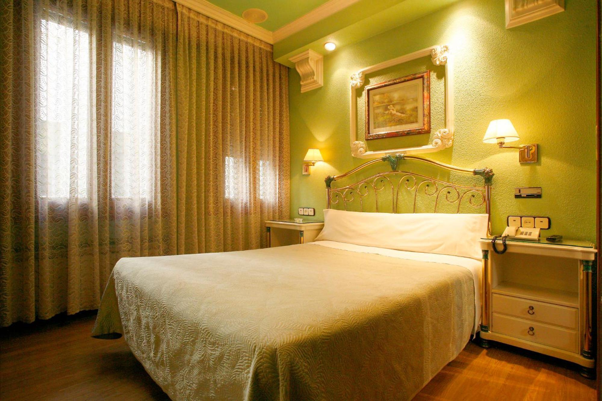 Hostal Victoria III مدريد المظهر الخارجي الصورة