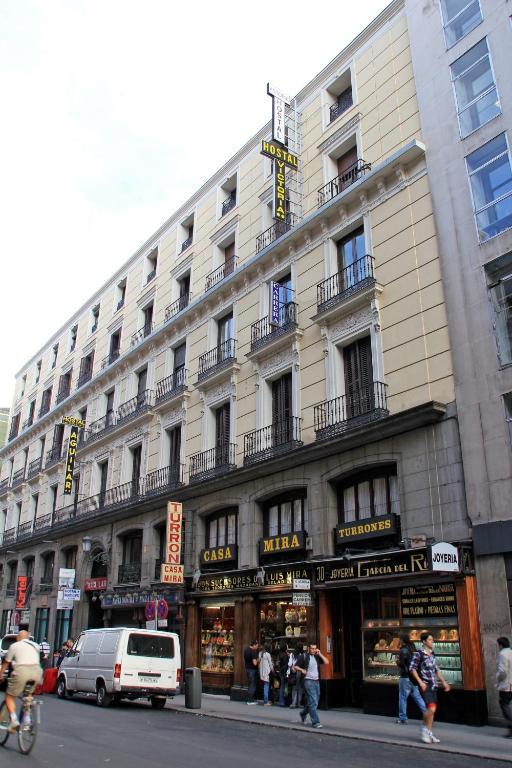 Hostal Victoria III مدريد الغرفة الصورة